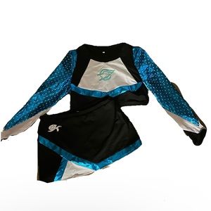 Euphoria cheerleader outfit never worn